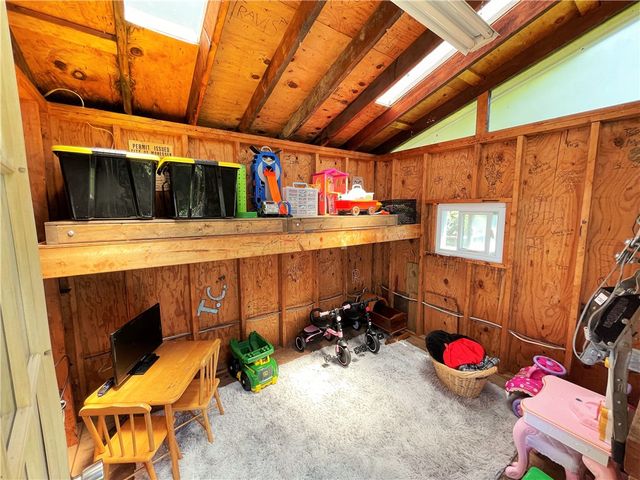1190 LEEDS AVENUE, Monessen, PA 15062