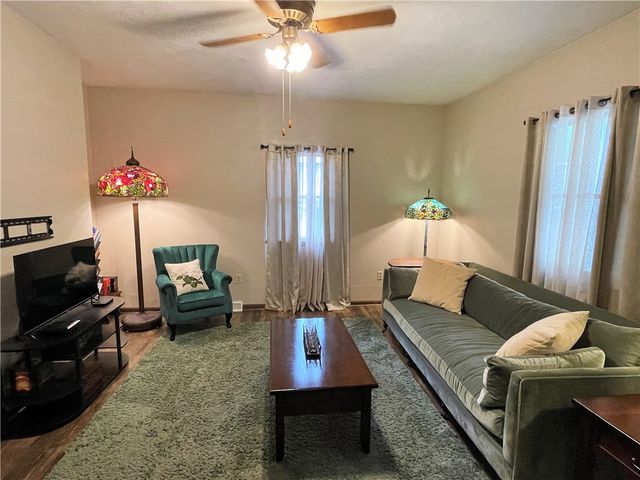 1190 LEEDS AVENUE, Monessen, PA 15062