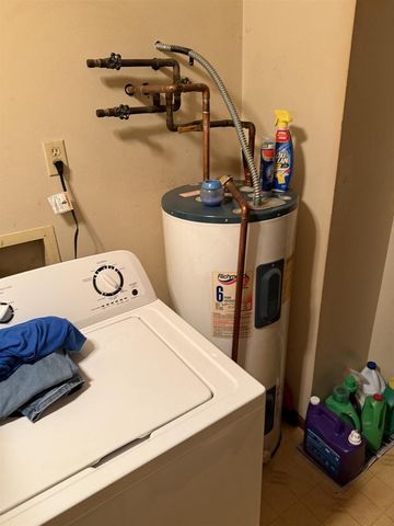 220-222 Lincoln Street, Brooklyn, WI 53521