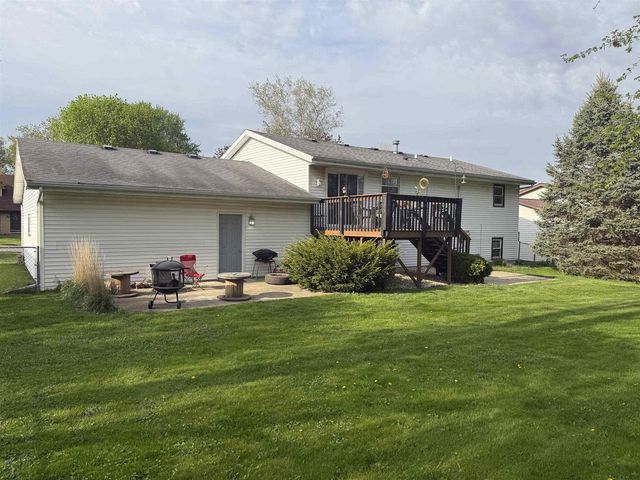 220-222 Lincoln Street, Brooklyn, WI 53521