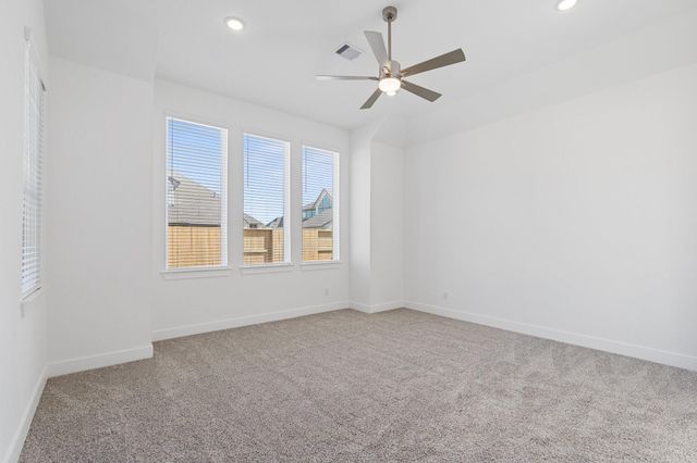 12222 Denham Drive, Mont Belvieu, TX 77523