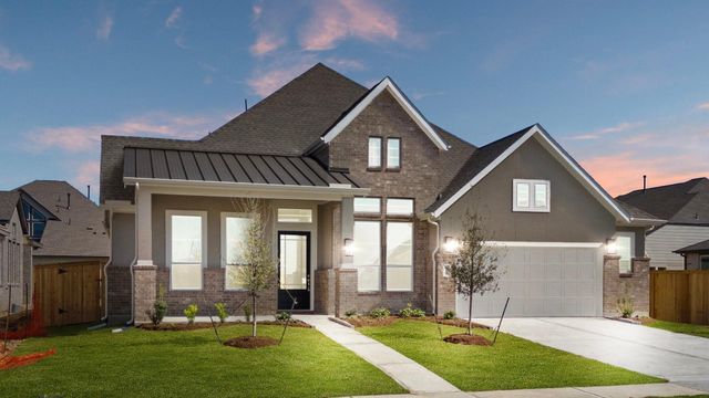 12222 Denham Drive, Mont Belvieu, TX 77523