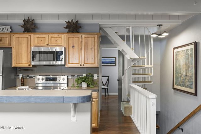 989 Tahoe Boulevard UNIT 61, Incline Village, NV 89451