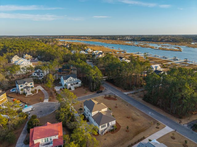 1455 Alligator Creek Court, Awendaw, SC 29429