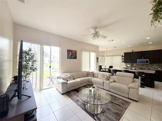 18815 SW 29th Street, Miramar, FL 33029