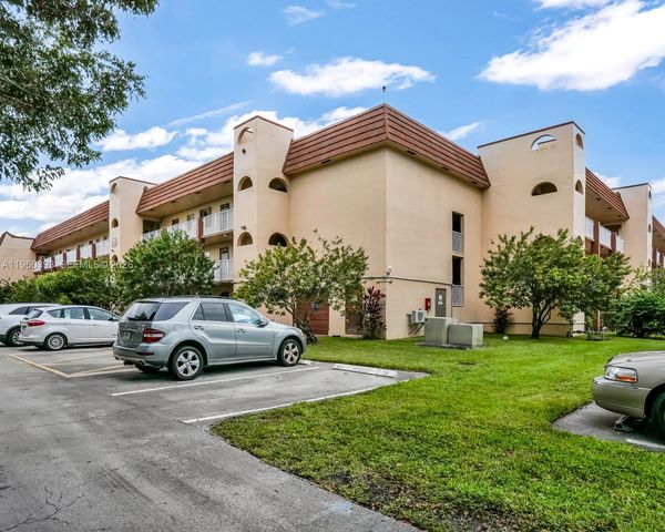2741 N Pine Island Rd 208, Sunrise, FL 33322