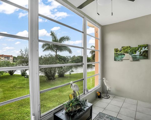 2741 N Pine Island Rd 208, Sunrise, FL 33322