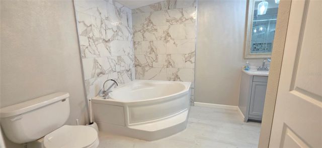 3191 KEUKA LOOP, Lakeland, FL 33810