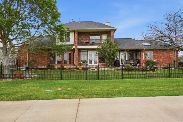 55 Monterrey Road E, Montgomery, TX 77356