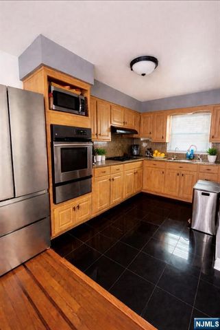 325 Oswald Place, Union, NJ 07088