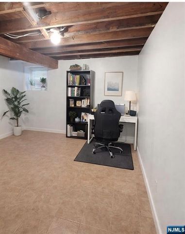 325 Oswald Place, Union, NJ 07088