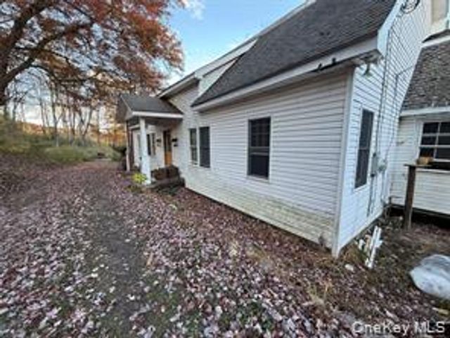 118 Old Roosa Gap Road, Bloomingburg, NY 12721