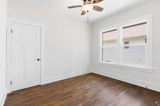 1523 Pierre Street, Manhattan, KS 66502