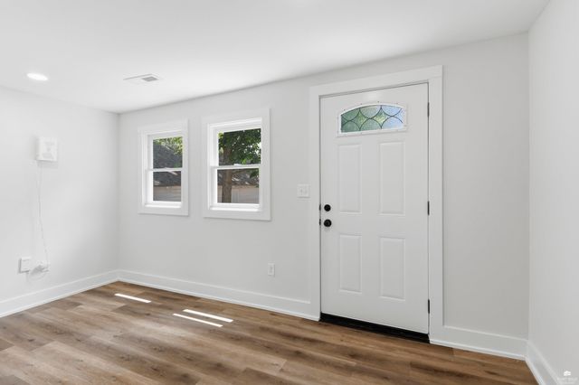1523 Pierre Street, Manhattan, KS 66502