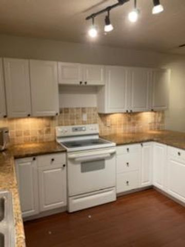 725 Hummingbird Way 210, North Palm Beach, FL 33408