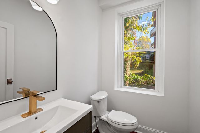 69 W Southgate Avenue, Fort Thomas, KY 41075