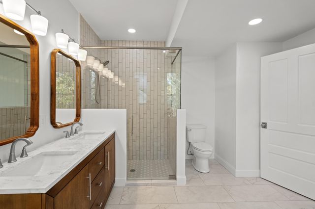 69 W Southgate Avenue, Fort Thomas, KY 41075