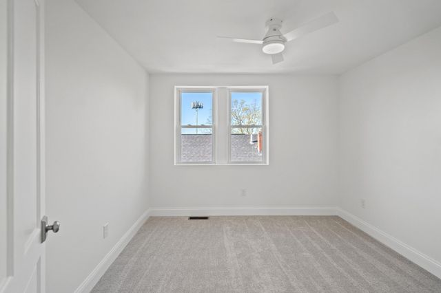 69 W Southgate Avenue, Fort Thomas, KY 41075