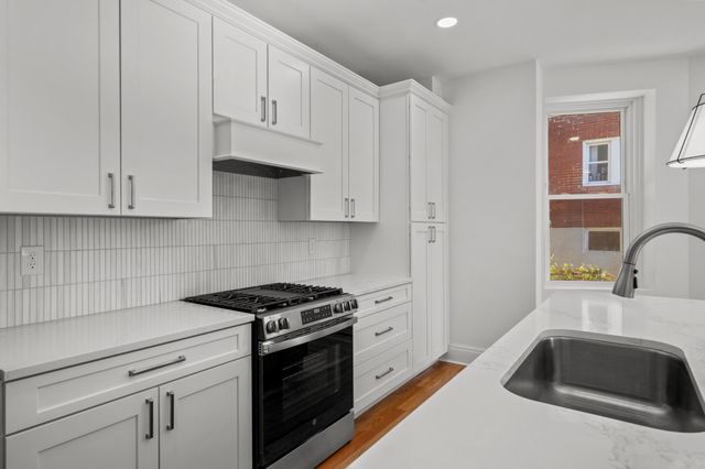 69 W Southgate Avenue, Fort Thomas, KY 41075