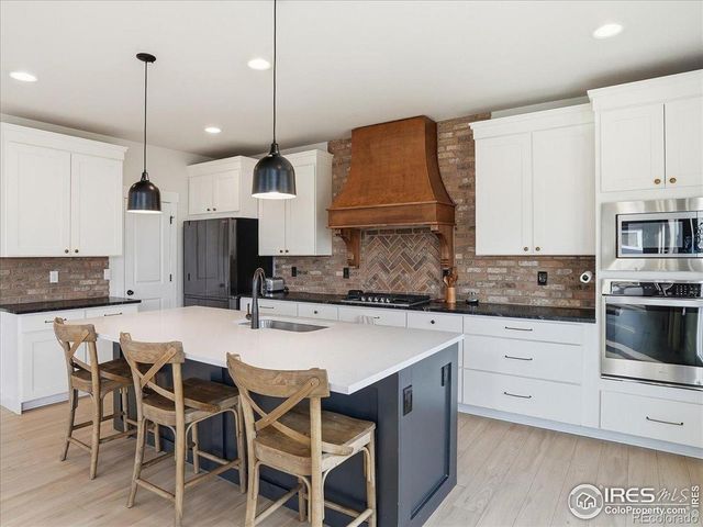 2092 Glean Drive, Windsor, CO 80550