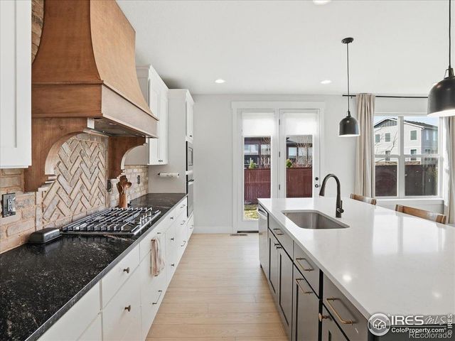 2092 Glean Drive, Windsor, CO 80550