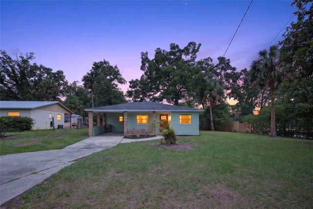 25342 CARNOUSTIE DRIVE, Sorrento, FL 32776