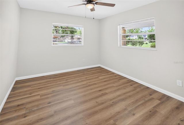 25342 CARNOUSTIE DRIVE, Sorrento, FL 32776