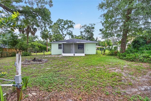 25342 CARNOUSTIE DRIVE, Sorrento, FL 32776