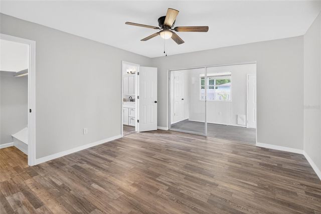 25342 CARNOUSTIE DRIVE, Sorrento, FL 32776