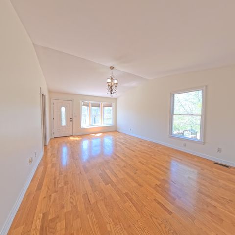 1440 Spout Springs Road, Clay City, KY 40312