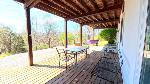 1440 Spout Springs Road, Clay City, KY 40312