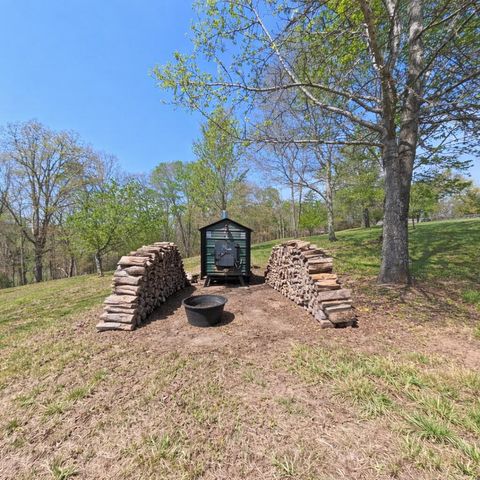 1440 Spout Springs Road, Clay City, KY 40312