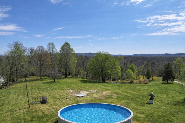 1440 Spout Springs Road, Clay City, KY 40312