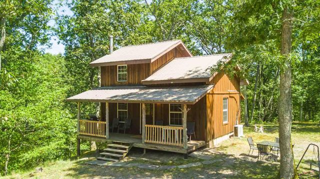 1440 Spout Springs Road, Clay City, KY 40312