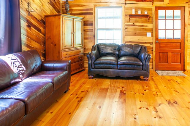 1440 Spout Springs Road, Clay City, KY 40312