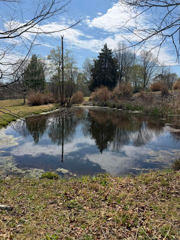 1440 Spout Springs Road, Clay City, KY 40312