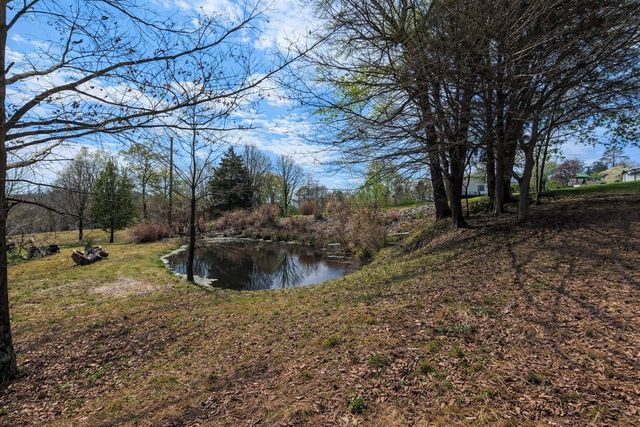 1440 Spout Springs Road, Clay City, KY 40312
