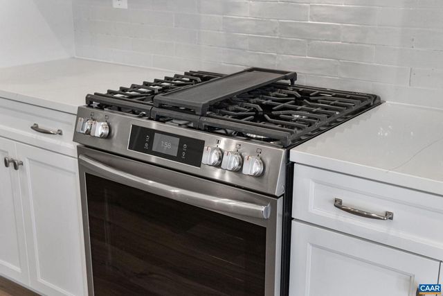 385 BAYBERRY LN, Zion Crossroads, VA 22942