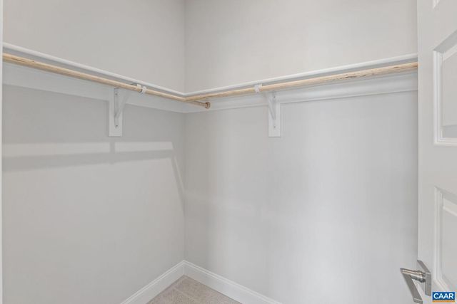 385 BAYBERRY LN, Zion Crossroads, VA 22942