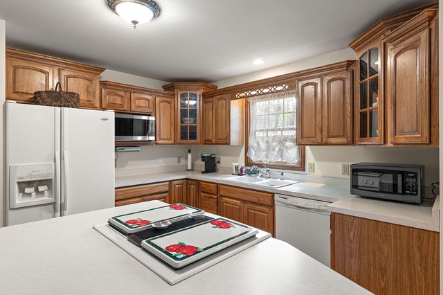 3451 Fairway Drive, Chesterton, IN 46304