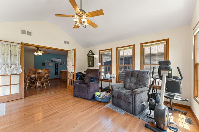 3451 Fairway Drive, Chesterton, IN 46304