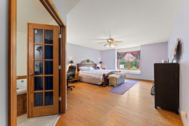 3451 Fairway Drive, Chesterton, IN 46304