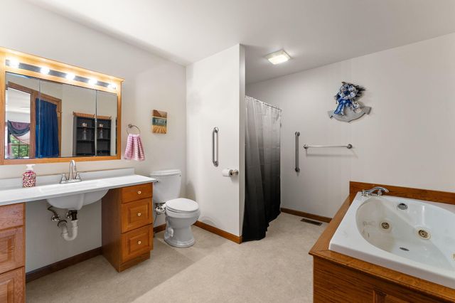 3451 Fairway Drive, Chesterton, IN 46304