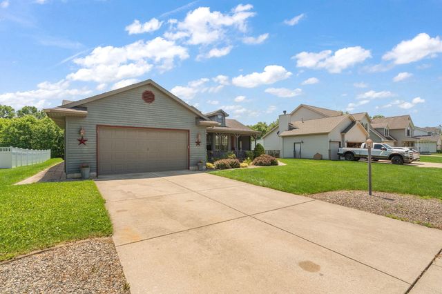 3451 Fairway Drive, Chesterton, IN 46304