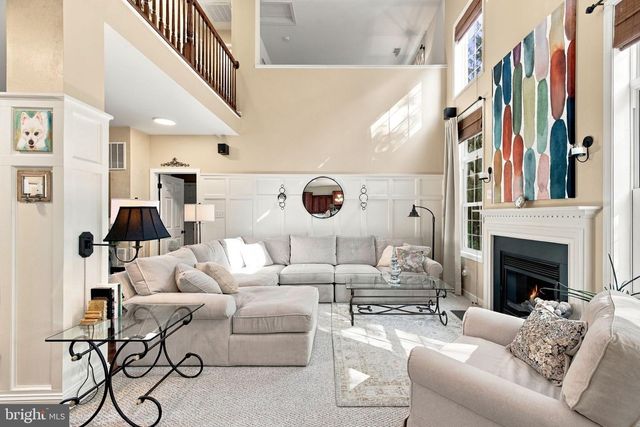 117 PINEHURST CT, Charles Town, WV 25414