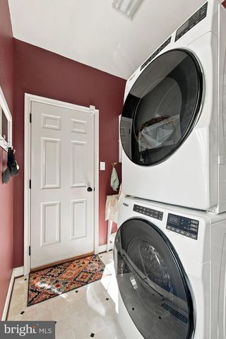 117 PINEHURST CT, Charles Town, WV 25414