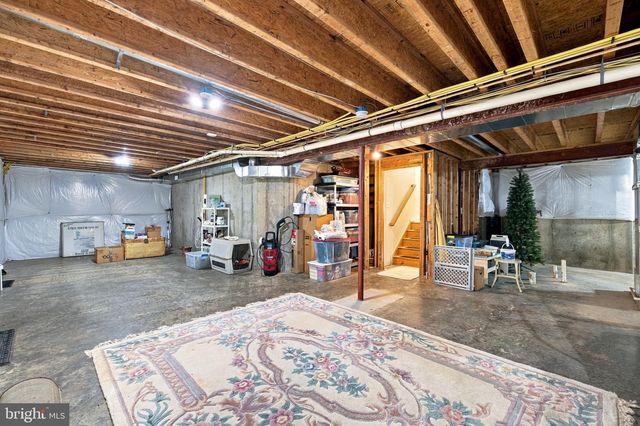 117 PINEHURST CT, Charles Town, WV 25414
