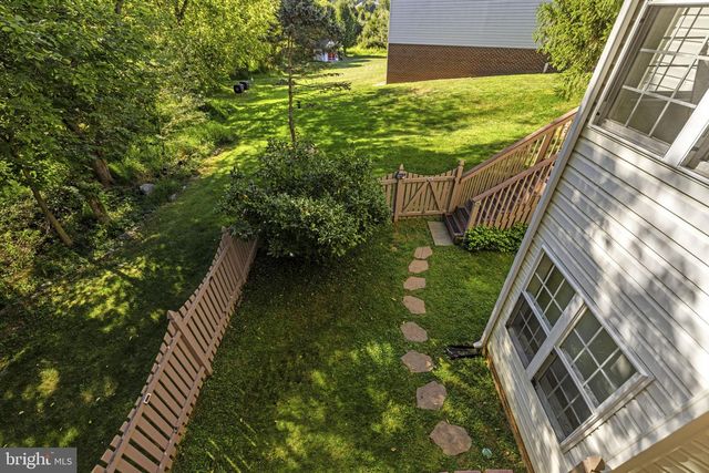 117 PINEHURST CT, Charles Town, WV 25414