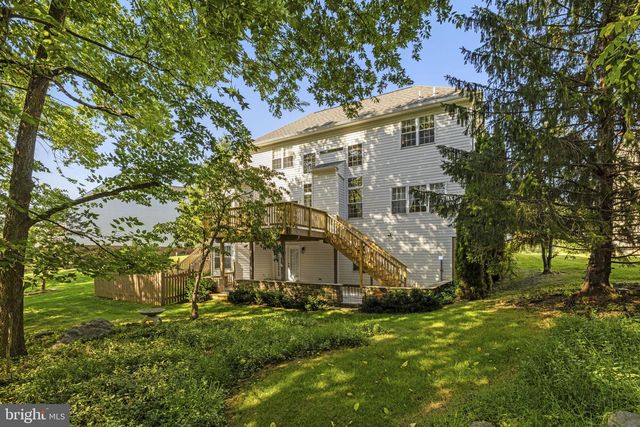 117 PINEHURST CT, Charles Town, WV 25414