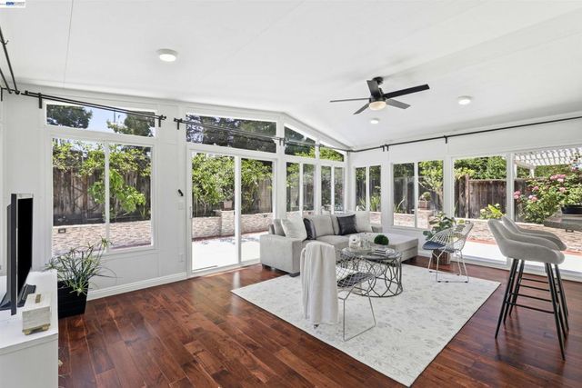 34561 Winslow ter, Fremont, CA 94555